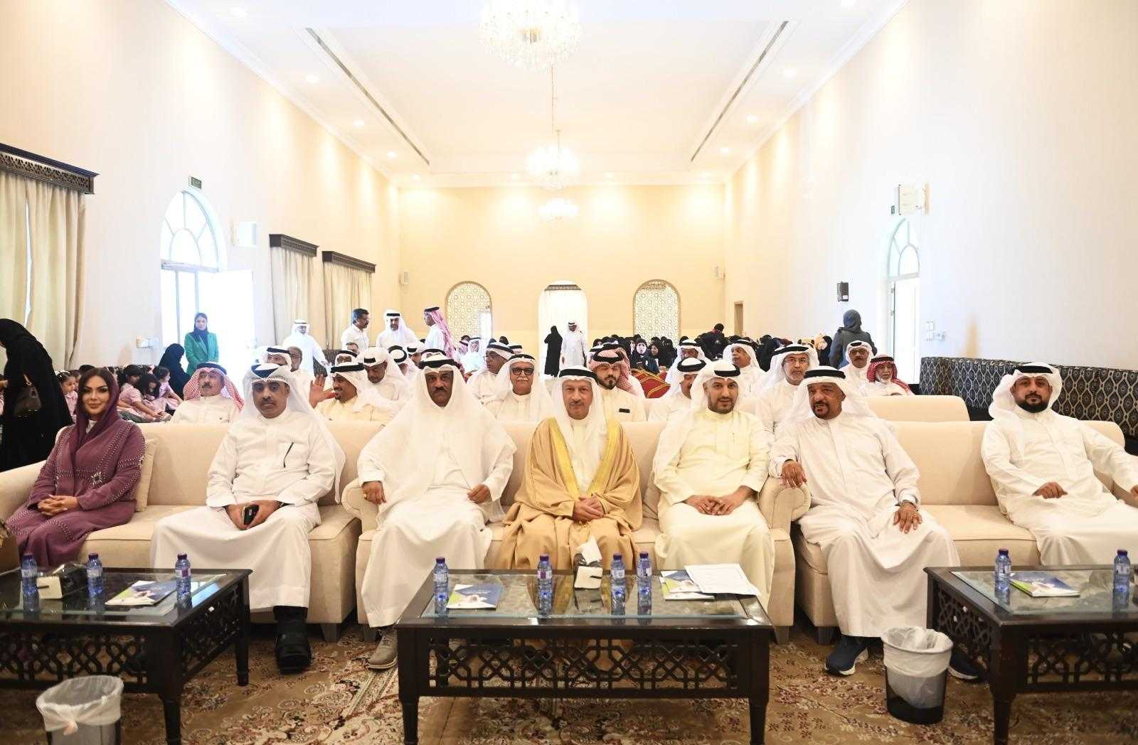 محافظ الشمالية يؤكد على دعم المحافظة الشمالية للبرامج والأنشطة الموجهة لكبار المواطنين<